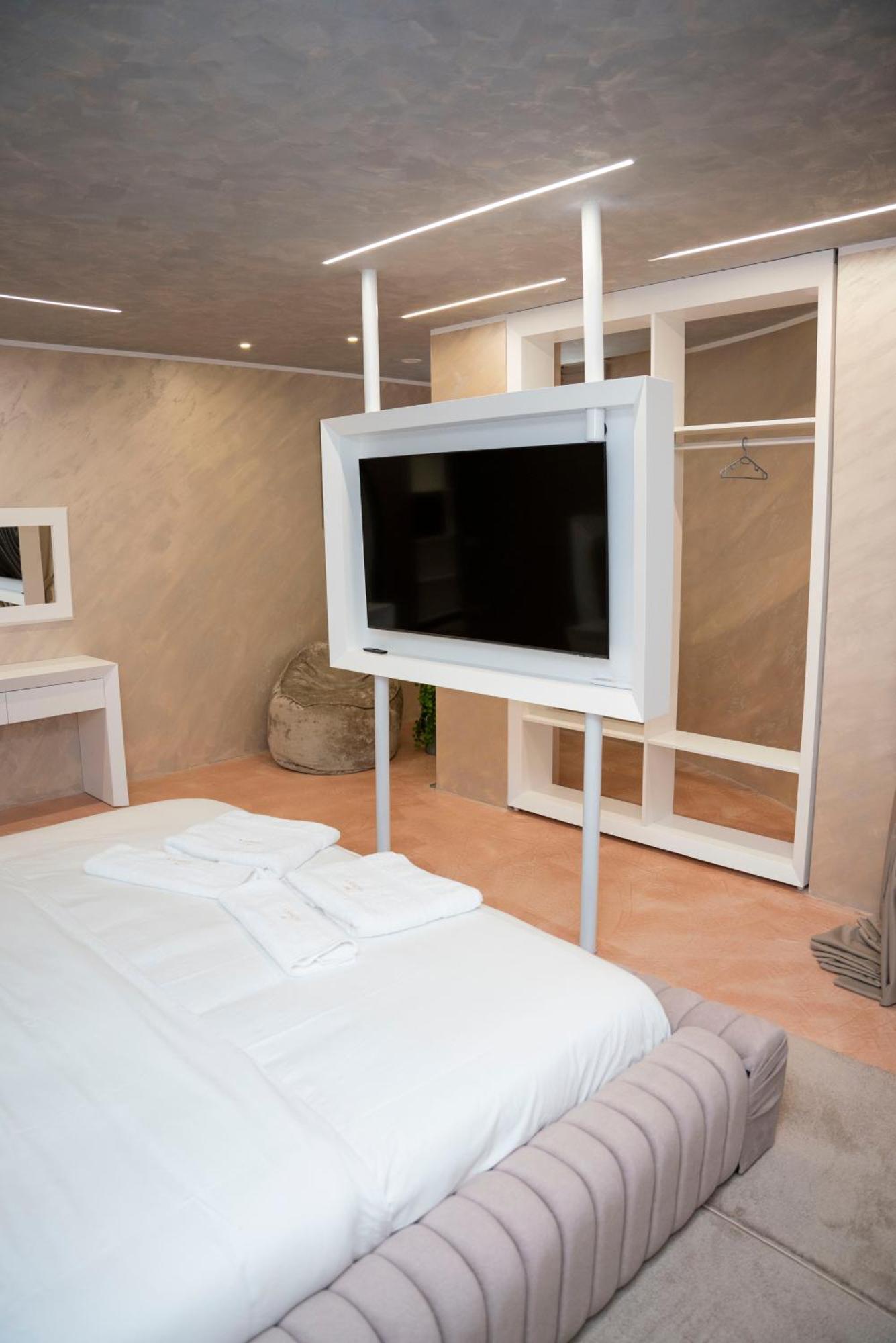Hotel Pernoca Durres Ngoại thất bức ảnh
