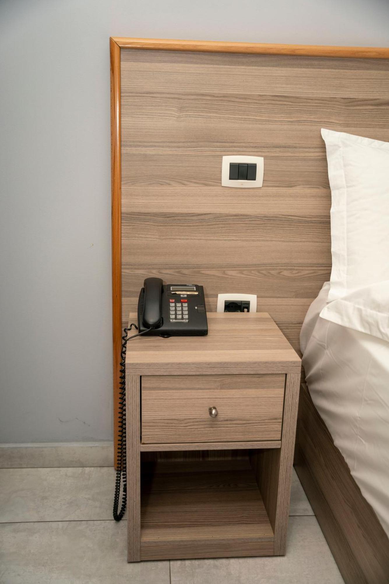 Hotel Pernoca Durres Ngoại thất bức ảnh